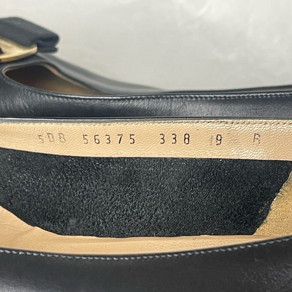 Vintage Preloved Classic Salvatore Ferragamo Vara Bow Leather Heel Shoes - Picture 11 of 17